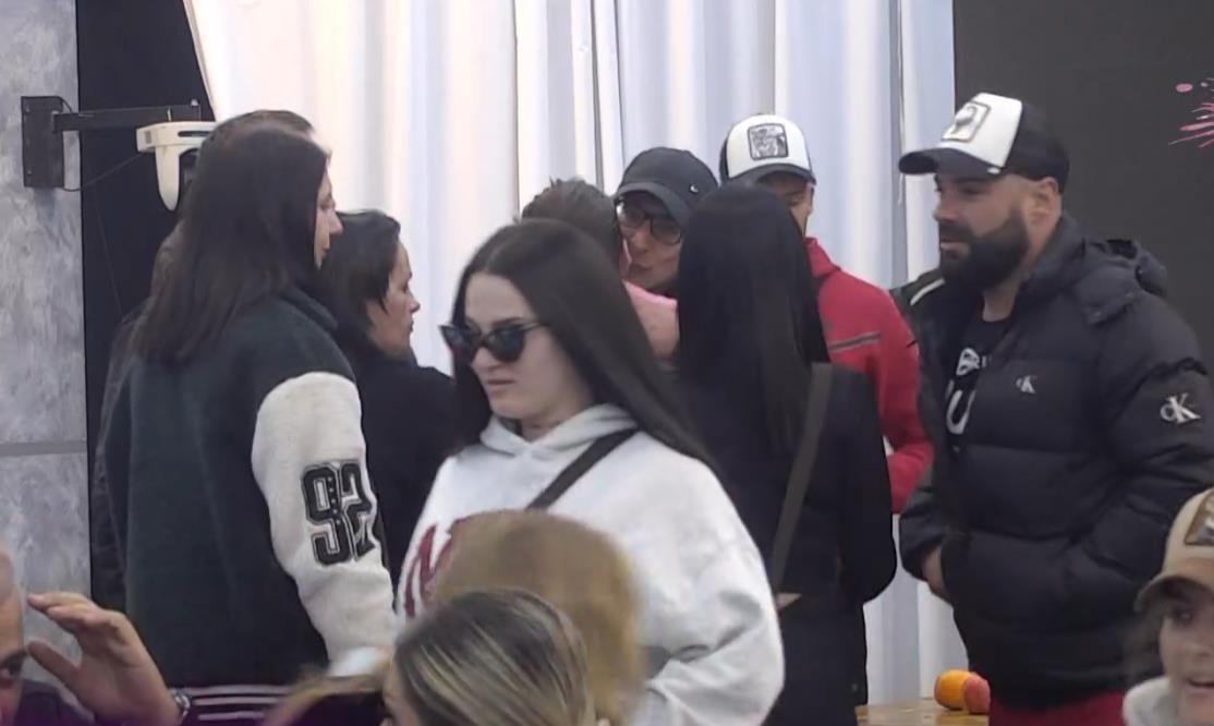 NIJE IMAO ŠANSE PORED NJIH DVE: Cimi izbačen iz Elite 9, bio svestan da su mu minuti u Šimanovcima odbrojani, a onda bacio kosku Kačsvendi