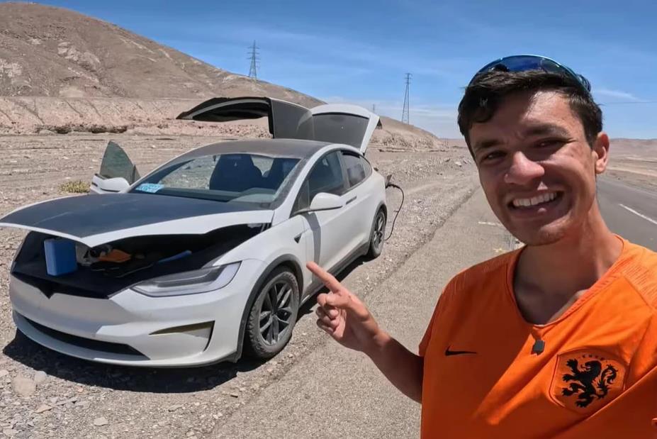 Ostao nasred pustoši jer mu se ispraznila baterija na električnom automobilu, evo kako se spasio sa samo 1%