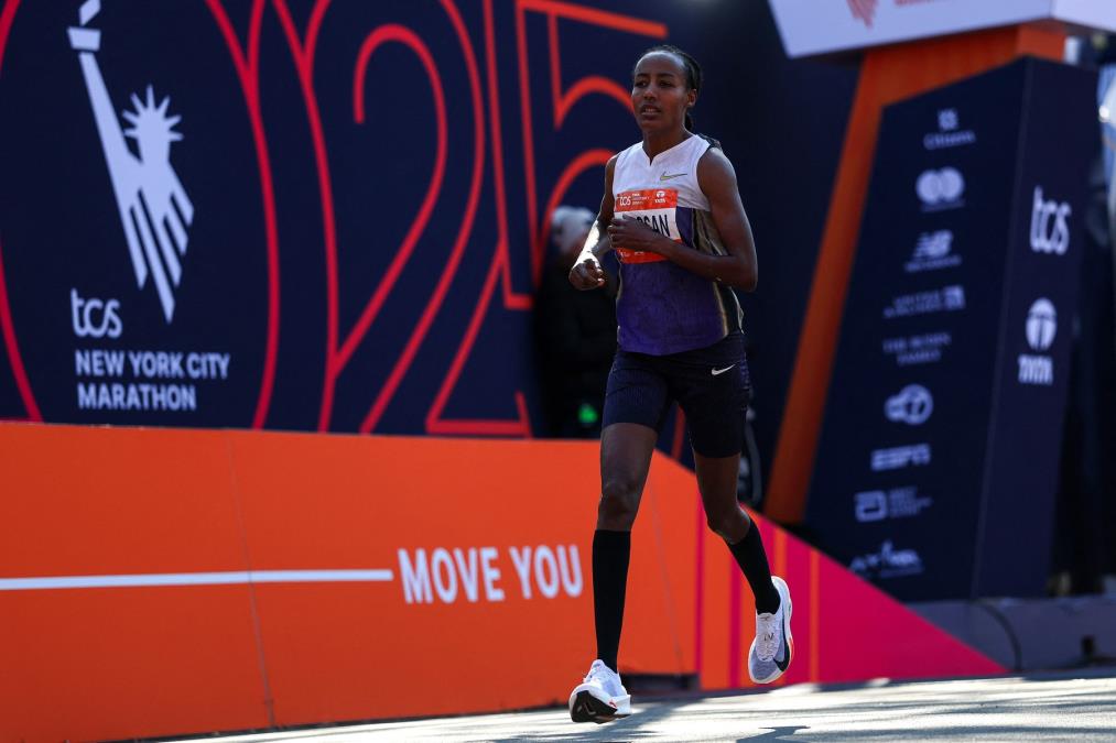 "POSTALO JE JASNO DA NE MOGU..." Olimpijska šampionka Hasan odustala od Londonskog maratona zbog povrede!