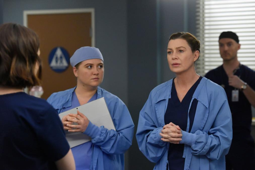 Glumica otkrila tužnu istinu: Evo zašto je Meredit Grej nosila bluze ispod uniforme u seriji "Uvod u anatomiju"? 