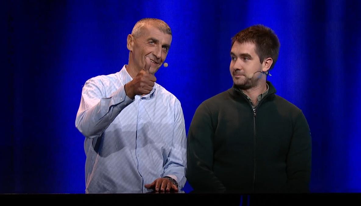 Ko je Aleksandar, junak "Potere"? Deo osvojenog novca daje za lečenje dečaka, a školovao se na Kembridžu