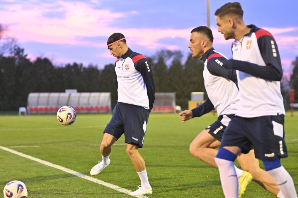 "PAUNOVIĆ I JA..." Srpski reprezentativac presrećan zbog dolaska u Staru Pazovu: Sjajan je osećaj predstavljati svoju zemlju