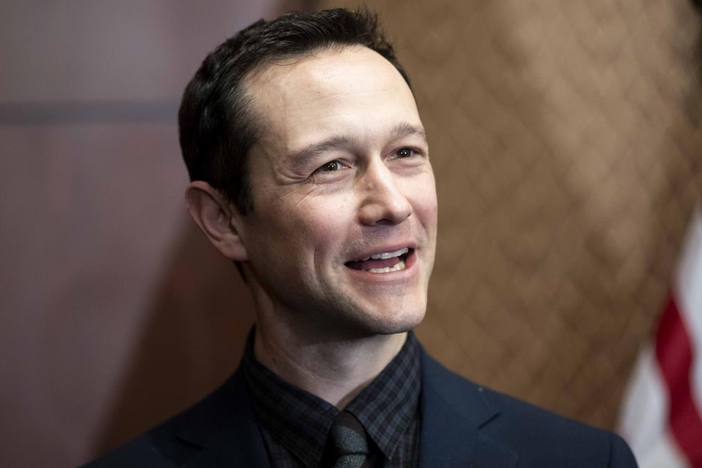 Slavni glumac sleteo u Podgoricu: Neočekivana poseta holivudske zvezde šokirala komšije