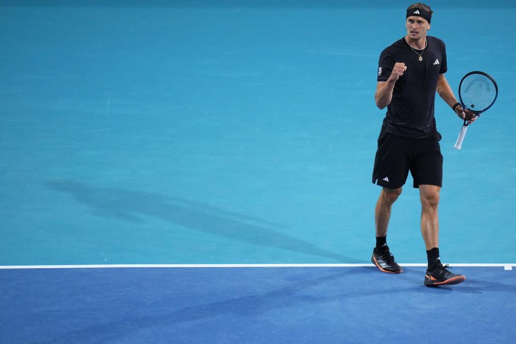 ZVEREV U ČETVRTFINALU! Srušio borbenog Francuza posle taj-brejk drame! (VIDEO)