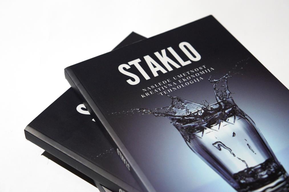 Promocija knjige "Staklo: nasleđe, umetnost, kreativna ekonomija, tehnologija" u Skadarliji