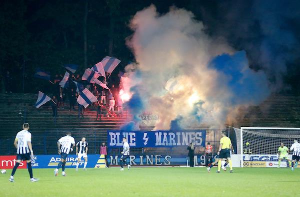 NOVA BURA U SRPSKOM FUDBALU Spartak izdao oštro saopštenje: Protiv nas je u 28 kola svirano 13 penala!
