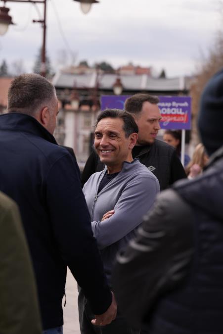 VULIN RAZGOVARAO SA GRAĐANIMA ARANĐELOVCA: Glasajte za svoje komšije, za porodicu