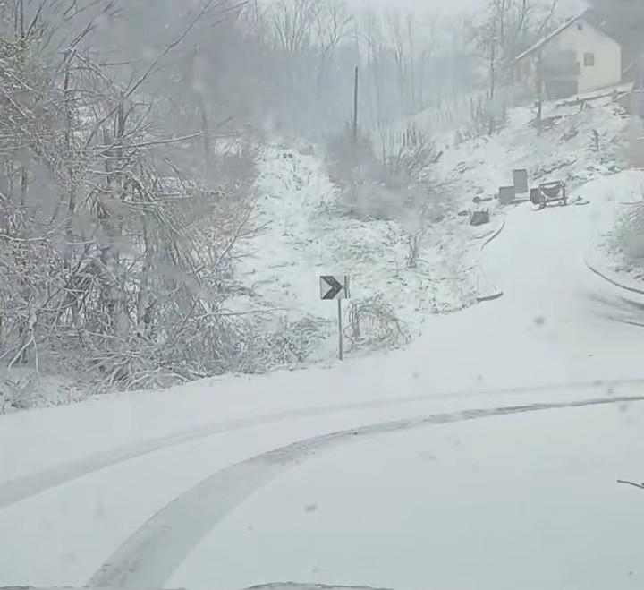 ZABELELI SE VIDOJEVICA I RADAN: Evo kakva je situacija u prokupačkom kraju, ka Jastrepcu nema snega