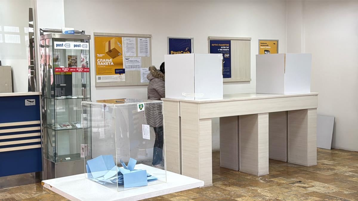 IZLAZNOST 68,54 ODSTO Ponovljeno glasanje na biračkom mestu u Knjaževcu bez nepravilnosti