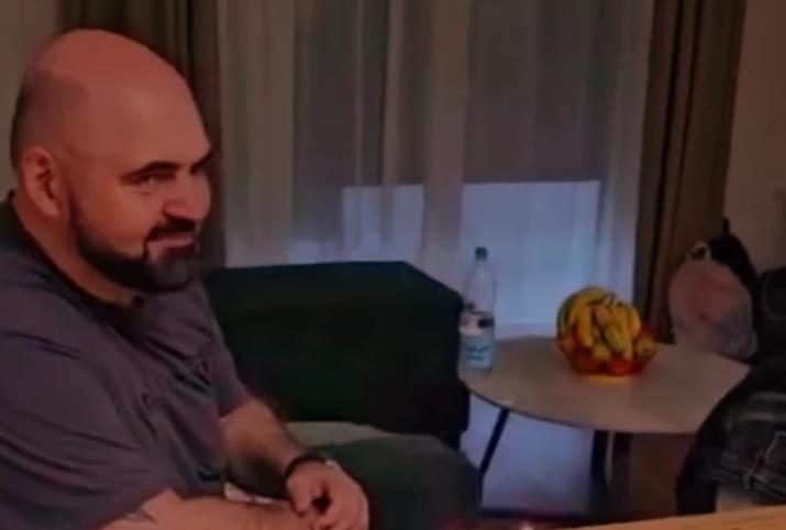 DEČKO MAJKE DARKA LAZIĆA SLAVI ROĐENDAN! Nakon tragedije, deca uspela da mu izmame osmeh (FOTO)