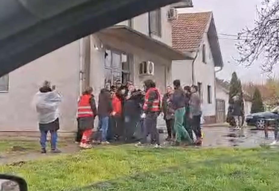 HAOS U REŽIJI BLOKADERA U CRVENKI: Napadali ljude po ulici, protiv jednog se vodi postupak zbog POKUŠAJA DRŽAVNOG UDARA (VIDEO)