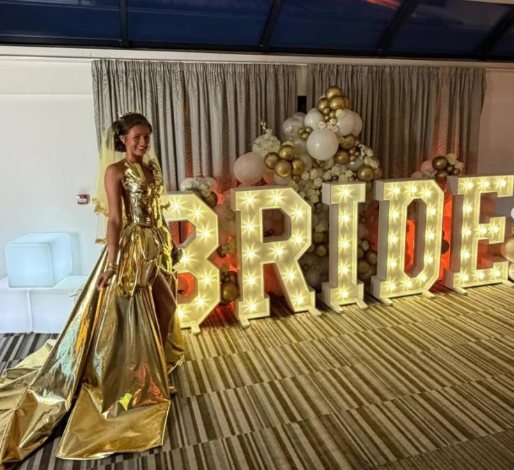 Ćerka čuvenog boksera verila se sa 16 godina: "Morala je da napusti školu, da se priremi za ulogu supruge i majke"