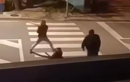 JEZIVI SNIMCI TUČE NAVIJAČA: Splitska Torcida ponovo u akciji, radile motke