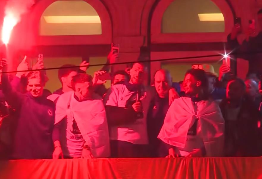 DŽEKO ZAGRLIO SELEKTORA, PA "ZAPALIO" SARAJEVO: Kažu pokeraš, aaa?