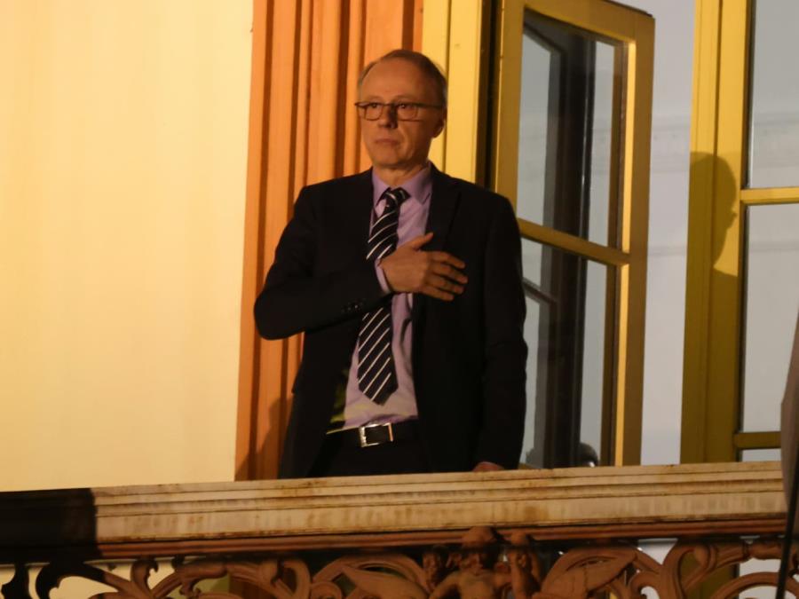 "DO 2023. PODRŽAVAO JE SNS, ZAHVALJIVAO IM NA IZBORU ZA REKTORA, ONDA PROMENIO PLOČU" Bakarec:Đokić ima neke od najlošijih poteza u istoriji visokog obrazovanja