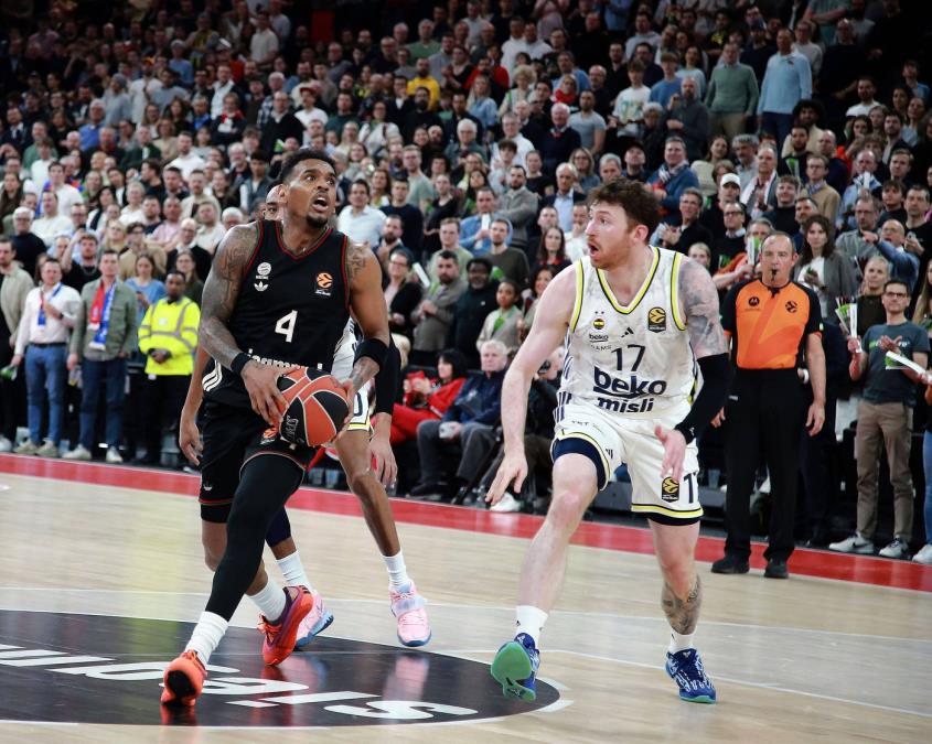 Šok u Minhenu: Pogledajte kako je Bajern srušio ekipu Fenerbahčea (VIDEO)