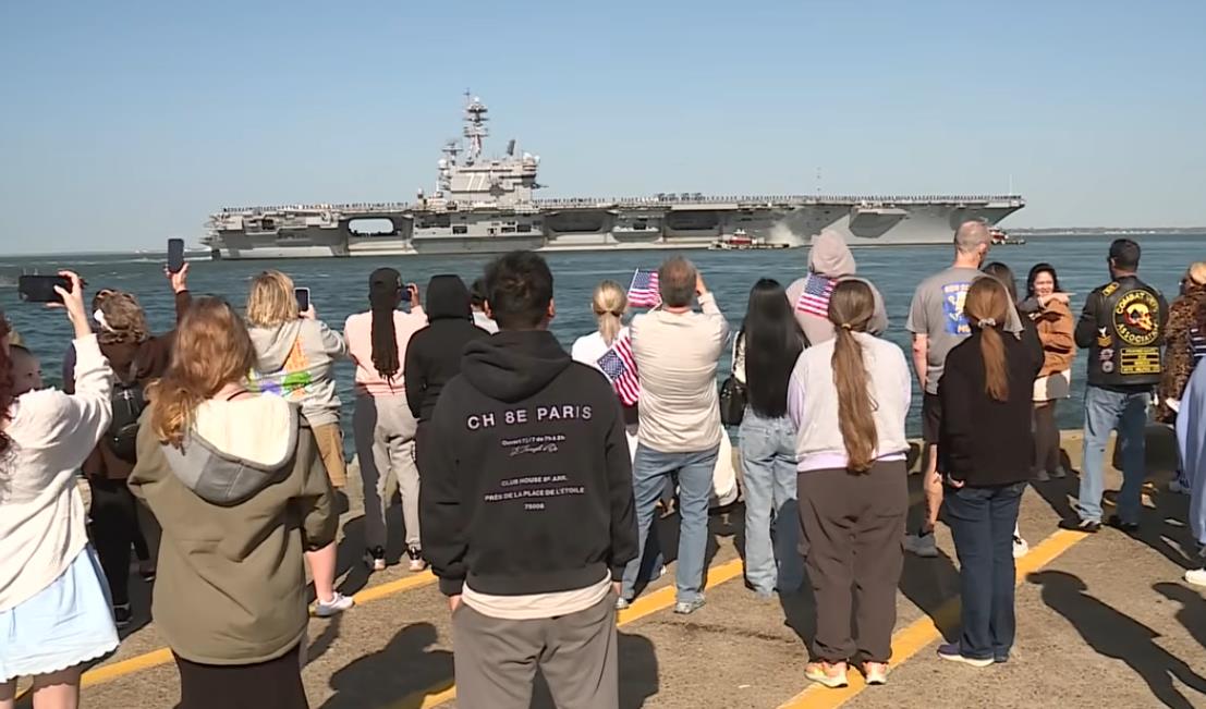 "DUG JEZIK POTAPA BRODOVE!" Porodice mornara nosača USS Džordž Buš ih ispratile porukom iz Drugog svetskog rata! Kapetan: Niko ne sme da zna gde smo (VIDEO)