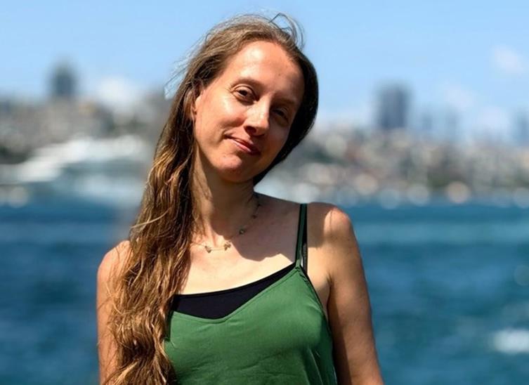 NOVE INFORMACIJE O KIDNAPOVANOJ AMERIČKOJ NOVINARKI: Otkriveno koja grupa stoji iza otmice u Bagdadu i šta traže (FOTO/VIDEO)