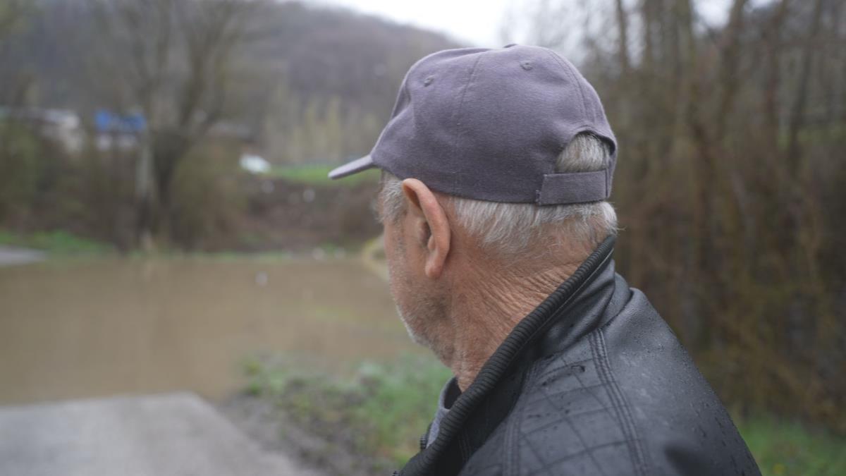 PORODICE ODSEČENE OD SVETA ZBOG BUJICE! Teška situacija u zapadnoj Srbiji, na snazi vanredna odbrana od poplava, a sada se javio JOŠ JEDAN PROBLEM
