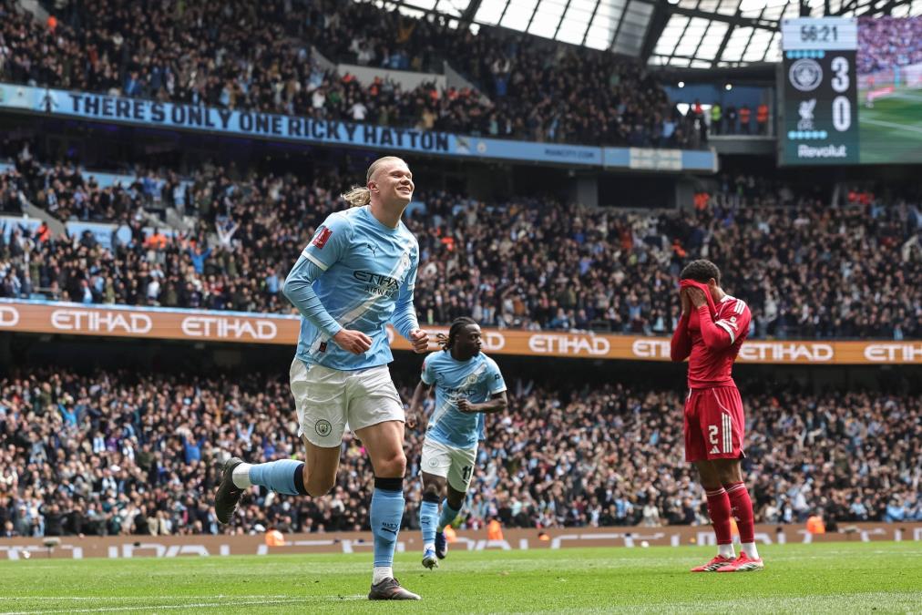 POKER SITIJA ZA POLUFINALE FA KUPA: Liverpul ponižen na "Etihadu"