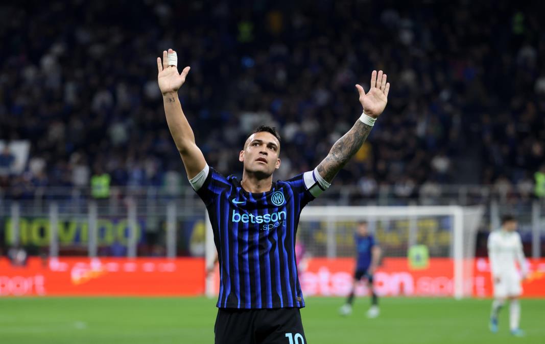 INTER PONIZIO ROMU NA MEACI! Svilar "popio" petardu! (VIDEO)