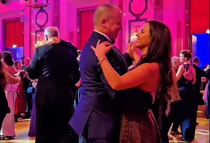 SRPSKI OLIMPIJSKI ŠAMPION OŽENIO 13 GODINA MLAĐU! Dve godine nakon razvoda ponovo stao na ludi kamen, evo kako je izgledalo venčanje Damira i Teodore! (FOTO)