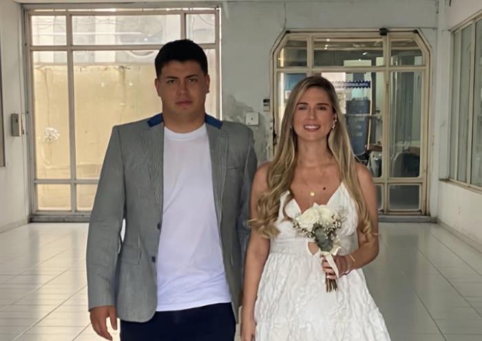 MLADI PAR POGINUO U ZAGRLJAJU, PRONAĐENI U PREVRNUTOM AUTOMOBILU! Krenuli kući deci posle svadbe, bujica odnela auto - poslednja poruka slama srce (FOTO)