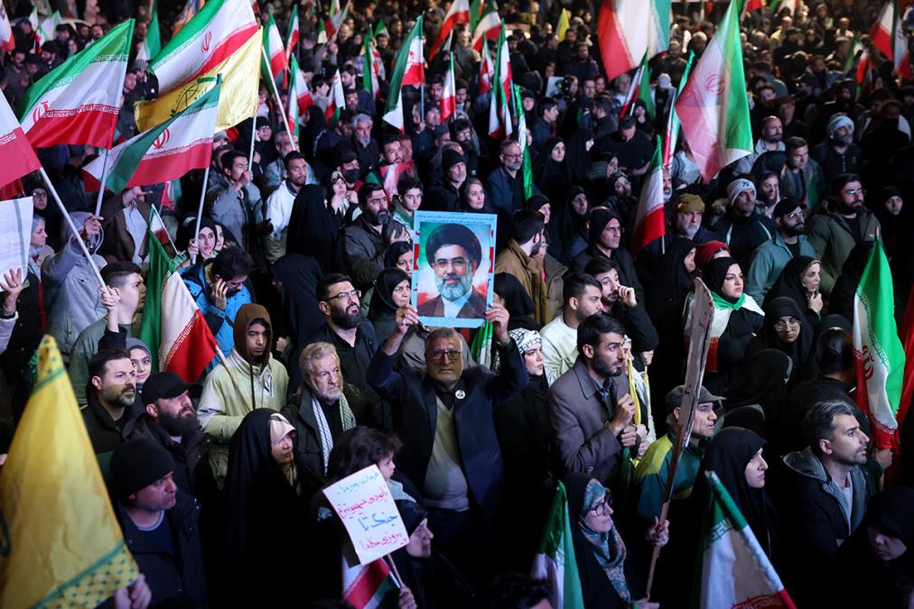 ANALIZA CIA KOJA JE POGUBNA ZA TRAMPA: Iran sačuvao čak 70 odsto predratnih zaliha raketa, „čelični zid“ u Ormuzu Teheran može da izdrži mesecima!