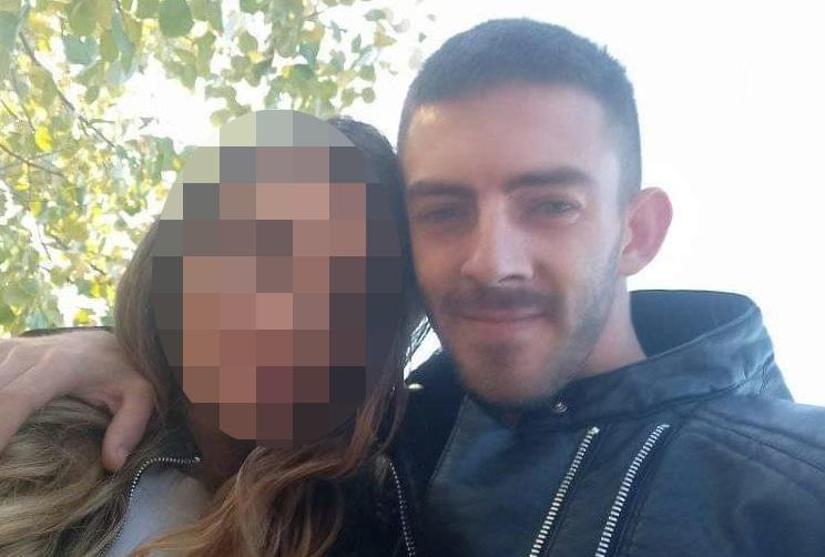 NEMANJA IZ SURČINA UŽIVO EMITOVAO SVOJU SMRT NA FEJSBUKU: Snimao kako ludački vozi i peva, a onda udarac u krst (UZNEMIRUJUĆ VIDEO)