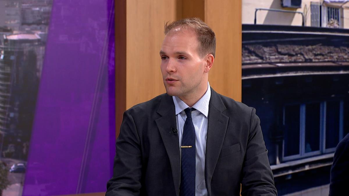 Politikolog Vladimir Kljajić za Kurir TV: "Blokade značajno otežavaju svakodnevni život građana"