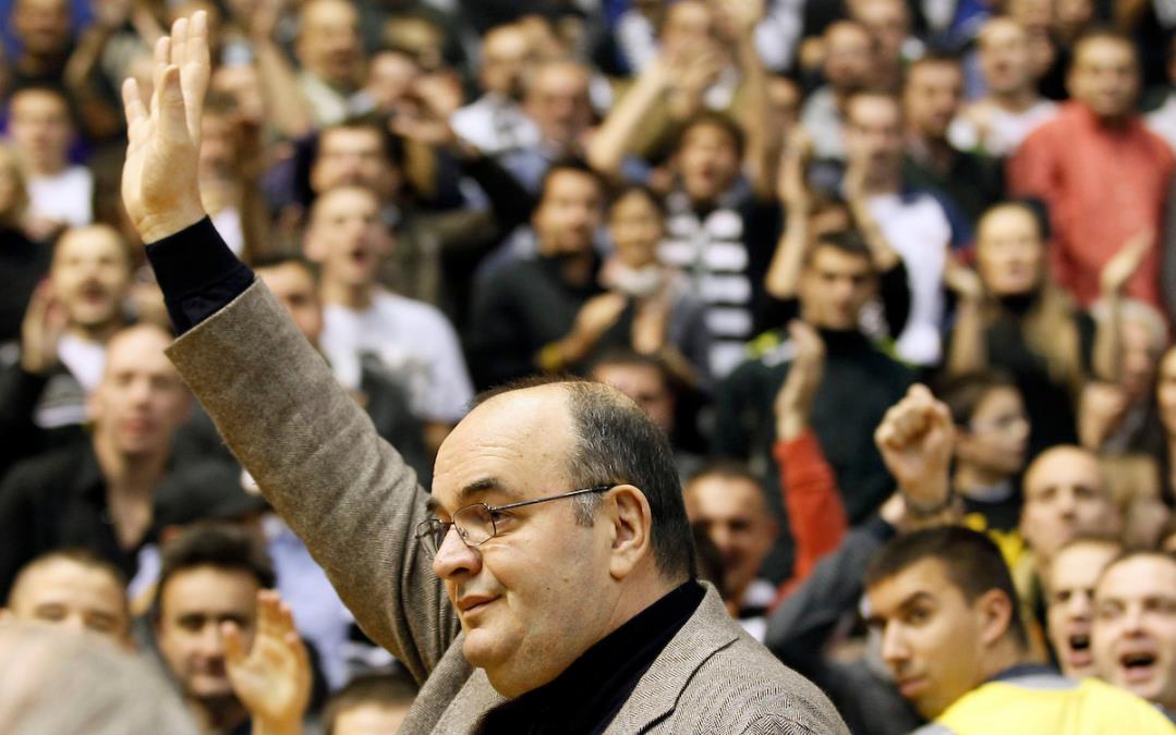 DUŠKO VUJOŠEVIĆ: SAHRANITE MI SRCE KOD RANJENOG KOLENA! Ovo niste znali o legendarnom treneru Partizana! Priča koja će vas ODUŠEVITI!