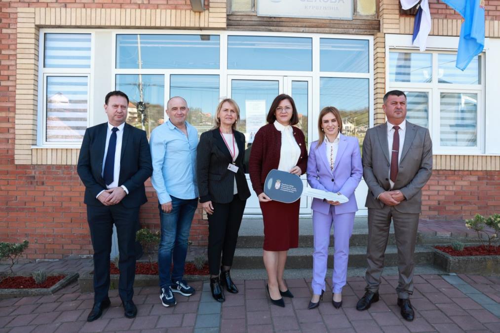 Ministarka Đurđević Stamenkovski o rezultatima posete Kuršumliji: Od otvaranja igrališta za decu do promocije Zakona roditelj-negovatelj - veoma uspešan dan