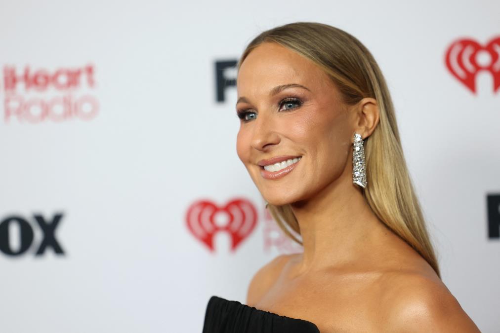 Poznata voditeljka otkrila da je u otvorenoj vezi: "Nije me briga ako se spetlja s drugom, uzbuđuje me to"