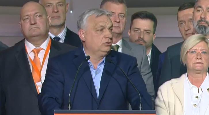 OGLASIO SE VIKTOR ORBAN: Vraćam mandat koji sam osvojio kao lider liste Fides-KDNP
