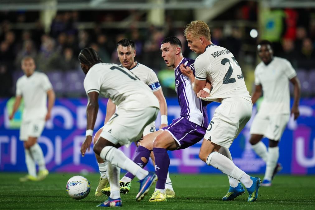 FJORENTINA BEŽI SA DNA: Gosens matirao Lacio i postao junak Firence