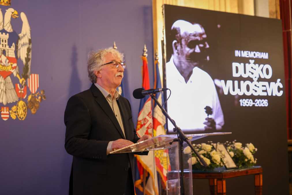 VUJOŠEVIĆEV PRIJATELJ SLOMLJEN OD BOLA! Održao emotivni govor koji je ODJEKIVAO među prisutnima: "Ovde sam po želji Duletove porodice..."