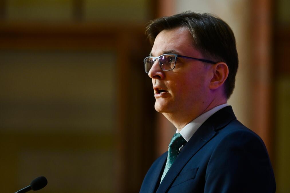 "TEŠKO JE POGODITI TERMIN ZA IZBORE VAMA BLOKADERIMA, UVEK STE NA HOLIDEJU": Jovanov ugasio blokadere sa Medicinskog i opozicionara Stankovića (VIDEO)