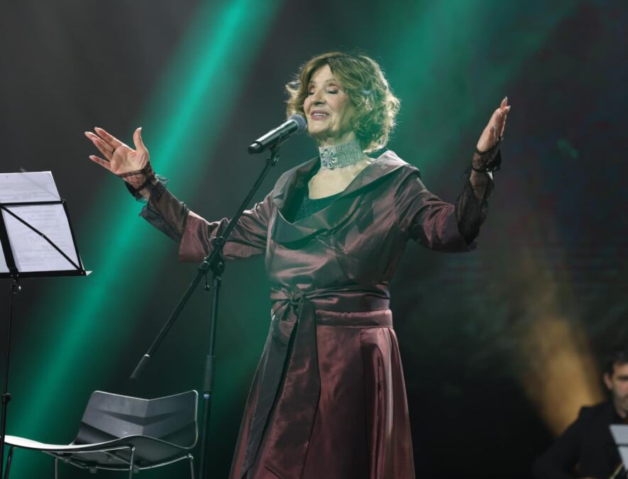 OVO JE ISTINA O ČUVENOM HITU LEPE LUKIĆ! Pesmu obožavamo svi, a niko ne zna da se pre 30 godina odvila prava drama zbog nje