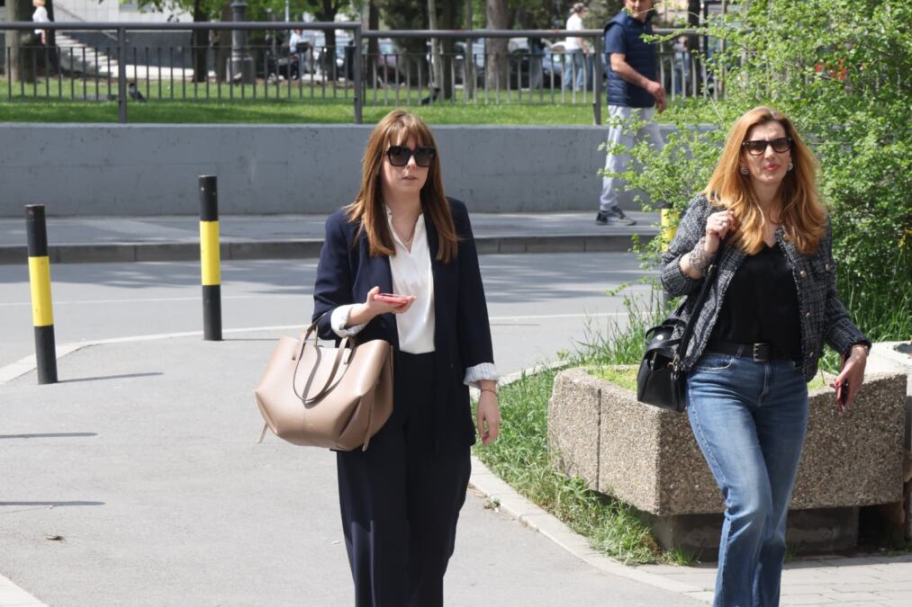 ODRŽANO ROČIŠTE U SUĐENJU EMIRA KUSTURICE PROTIV ANDRIJANE NEŠIĆ: Urednica Novosti poručila - Tražićemo pravdu na sudu