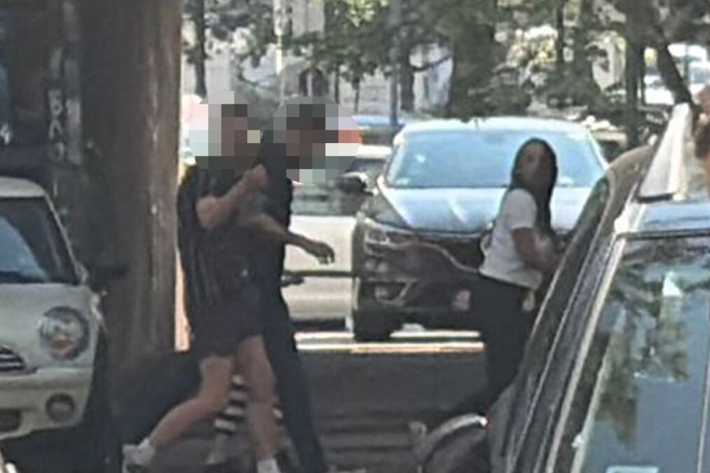 "MAJKA MI JE NARKOMANKA..." Najstarija ćerka Marije Bulat traži od policije da dovedu Marka, ONA viče: Narkomanka te je rodila