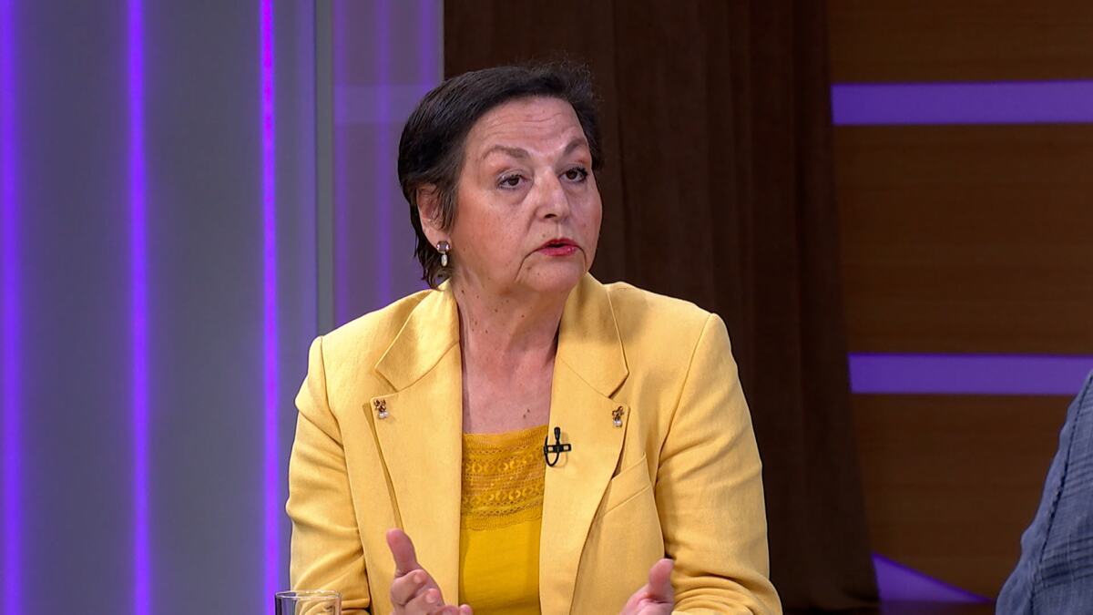 "NE POSTOJI REVOLUCIJA BEZ POLITIČKE STRANKE" Gordana Čomić za Kurir televiziju: Potrebni artikulacija i odgovornost, emocija da se pretvori u glasove