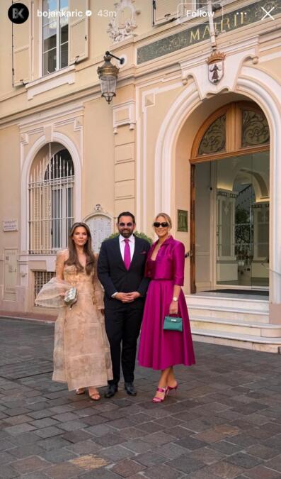 OVAKO SU KARIĆI IZGLEDALI NA MELININOM VENČANJU! Kuma Goca u nežnijim tonovima, Bojanova supruga odabrala ciklama haljinu (FOTO)