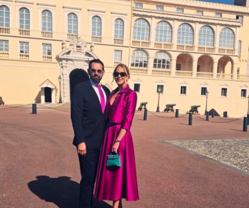 MAŠA SE OBUKLA SKUPLJE I OD NEVESTE MELINE! Karićeva snajka u Monaku prošetala tašnicu od 32.500 € - Mlada na meti tračeva zvanica, svi šapuću samo jedno