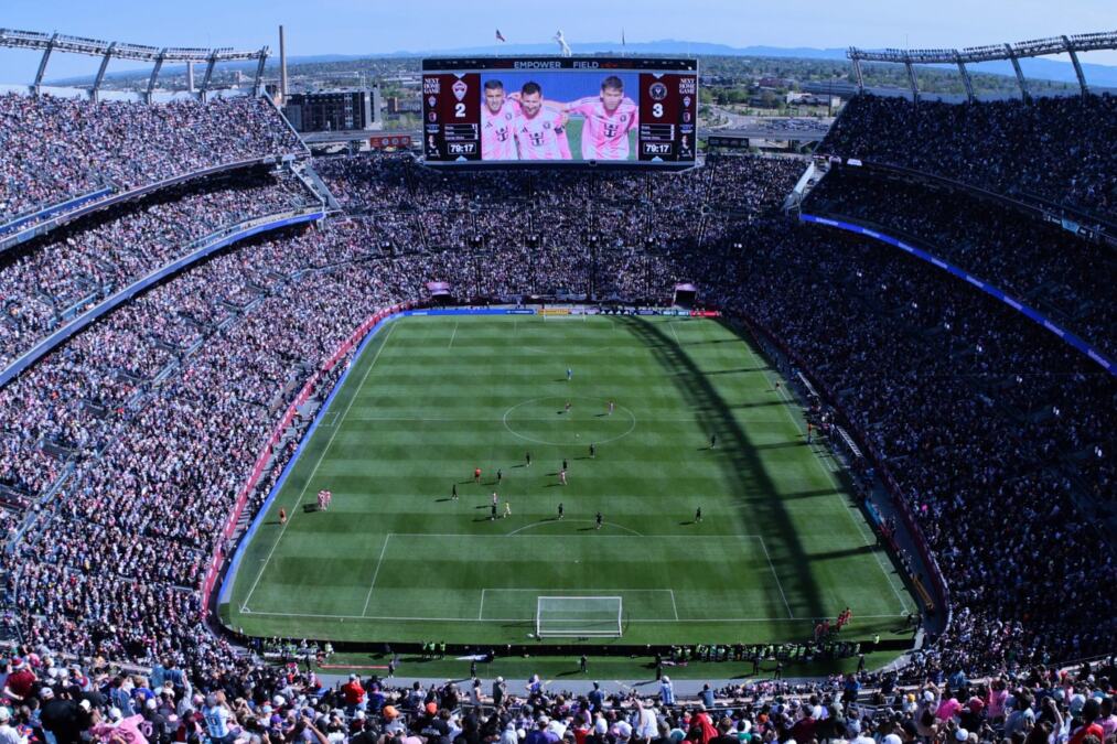 MESI, PA JOKIĆ - GOREO JE KOLORADO! Šou Argentinca u Denveru: Spektakularan gol za pobedu u drugoj najposećenijoj utakmici u istoriji MLS!