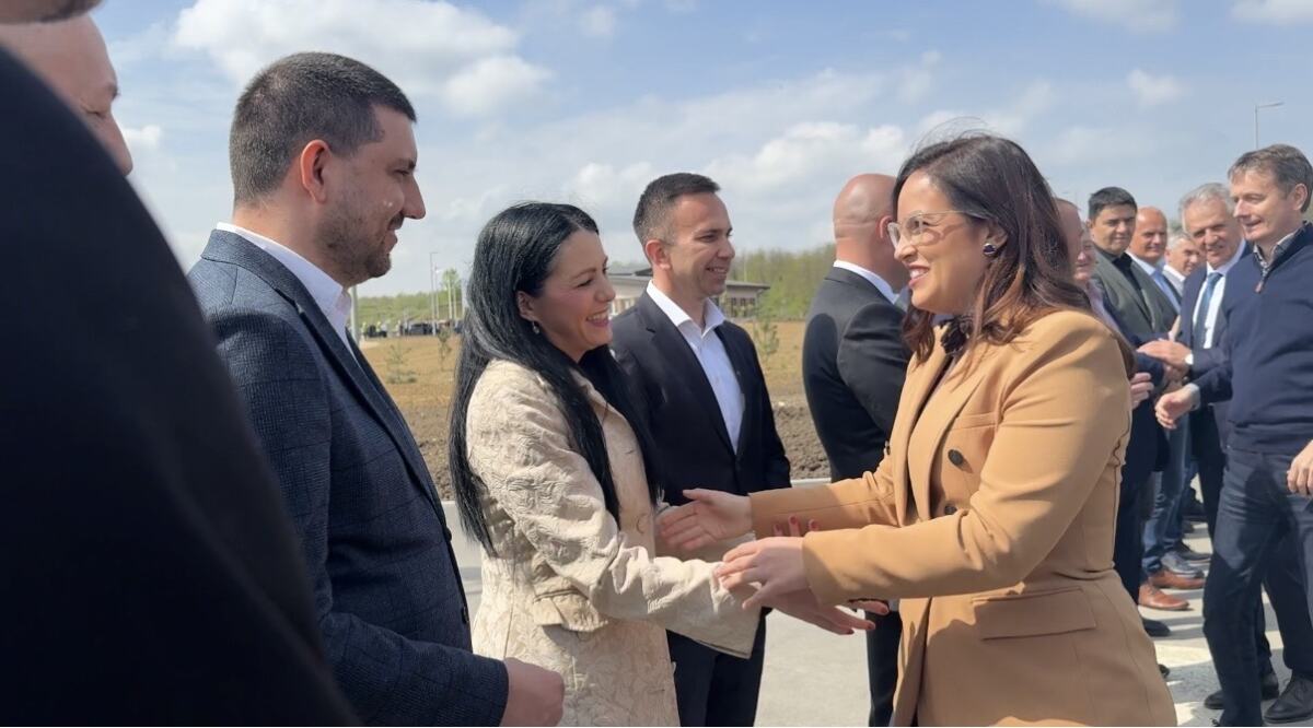 LOZNIČKI OTPAD ODLAZI U "EKO-TAMNAVU" Grad pred zatvaranjem gradske deponije!