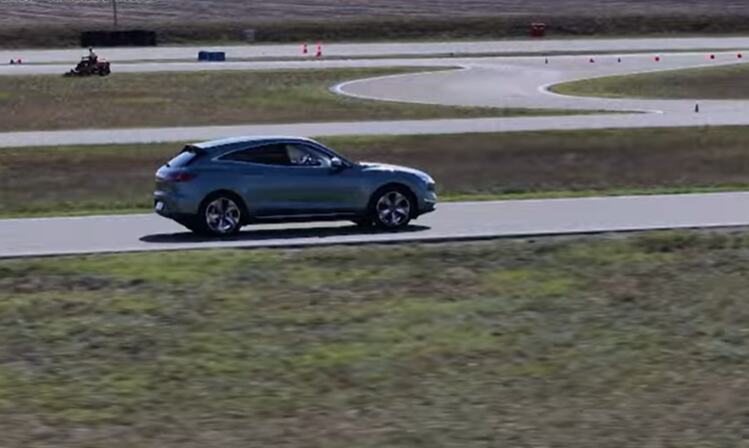 Stižu toaleti u automobilima! Pogledajte kako će izgledati i funkcionisati