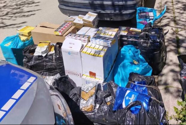 ILEGALNI PRODAVCI NA UDARU POLICIJE: Inspektori u Smederevu oduzeli 26 kg rezanog duvana i 6.000 komada ručno pravljenih cigareta!