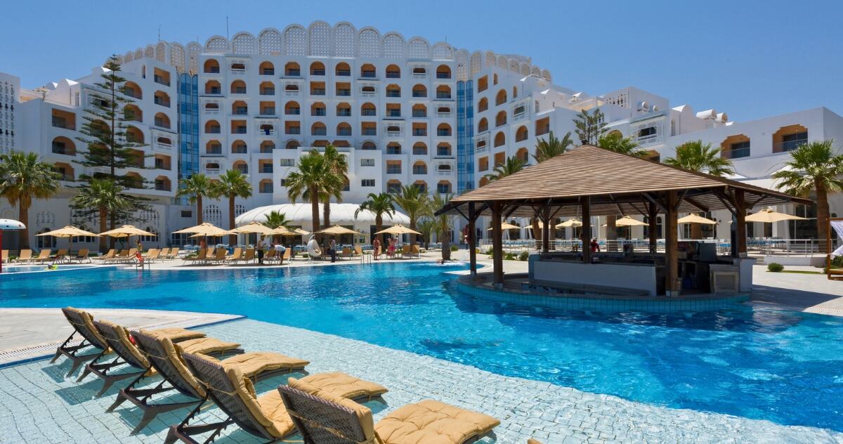 Boje, začini i zvuci lokalnog života – direktno iz Niša i Beograda do All Inclusive odmora u Tunisu