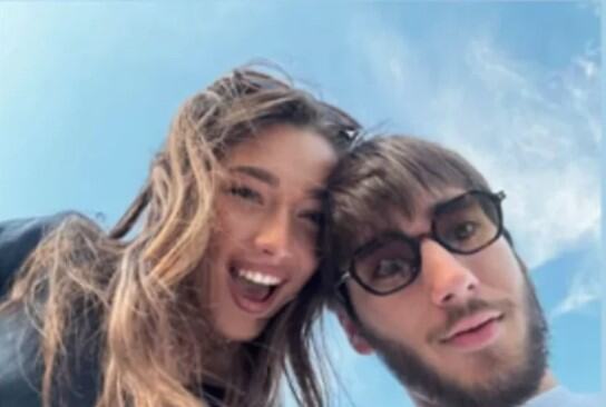 OVO JE DEVOJKA KANA DŽINOVIĆA: Nema veze sa estradnim životom  i prava je lepotica (FOTO)