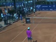 SKANDAL! POZNATI BOSANSKI TENISER UMALO DA SE POTUČE SA NAVIJAČEM USRED MEČA! Nazvao ga idiotom, a onda je nastao haos kakav se ne pamti! VIDEO